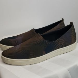 ECCO womens slip on nylon tamarac palm shoes sz 42
